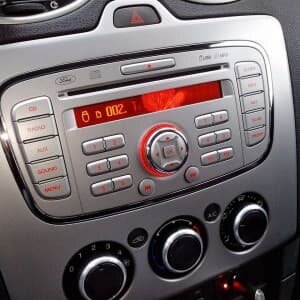 radio normal Ford Focus 2
