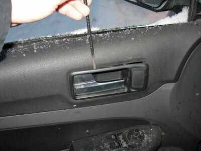 Ремонт ручки передней двери Форд Фокус 2